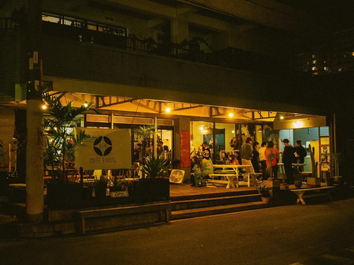 Aien Coffee & Hostel Chatan Exterior foto