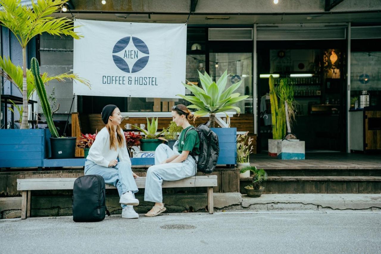 Aien Coffee & Hostel Chatan Exterior foto